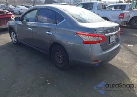 2015 Nissan Sentra S z USA, uszkodzony, nr VIN 3N1AB7AP8FY369757